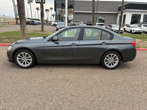 Used 2016 BMW 320i Sedan image 4