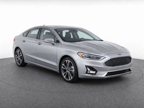 Used 2020 Ford Fusion Titanium AWD/4WD image 19