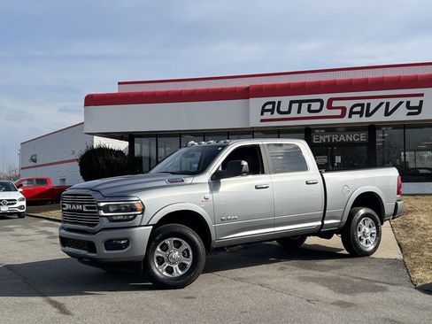 Used 2022 RAM 2500 Laramie w/ Body Color Bumper Group image 2