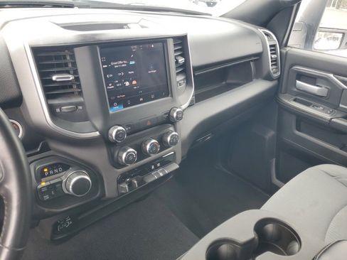 Used 2024 RAM 2500 Big Horn w/ Bed Utility Group image 19