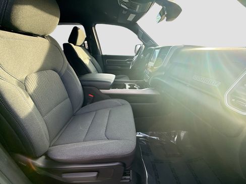 Used 2023 RAM 1500 Big Horn image 31