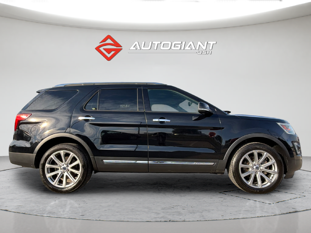 Used 2017 Ford Explorer Limited AWD/4WD image 11