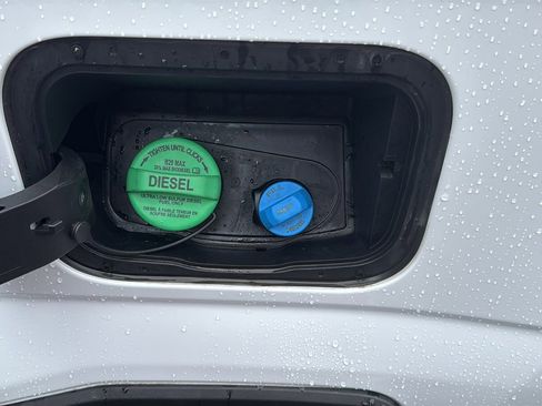 Used 2024 Ford F250 Lariat w/ Lariat Ultimate Package image 29