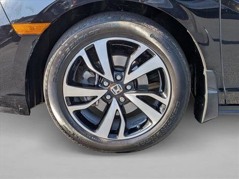 Used 2018 Honda Odyssey Elite image 21