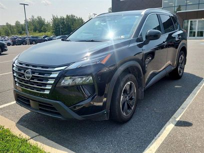 Used 2026 Nissan Rogue SV w/ SV Premium Package