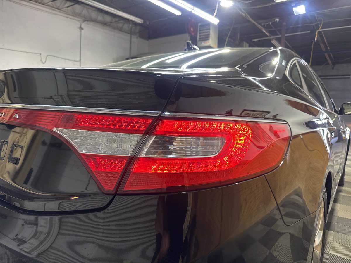Used 2014 Hyundai Azera FWD image 6