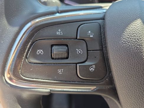 Certified 2023 Buick Envision Essence AWD/4WD image 19