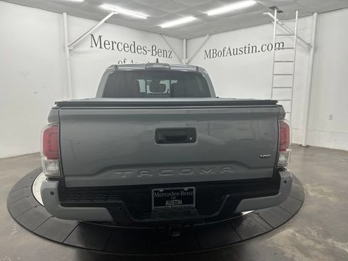 Used 2019 Toyota Tacoma Limited RWD image 6