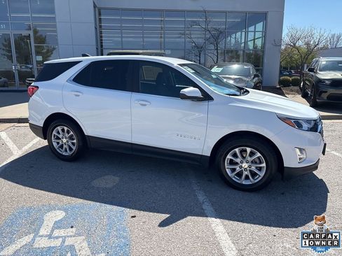 Used 2021 Chevrolet Equinox LT FWD image 34