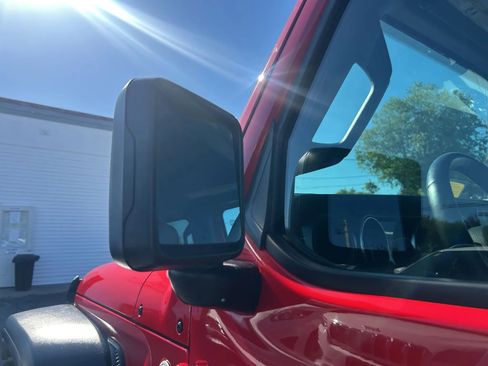 Used 2021 Jeep Wrangler Unlimited Sport w/ Sun And Sound Package AWD/4WD image 29