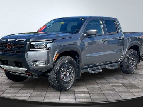 Certified 2026 Nissan Frontier PRO-4X w/ Tow Package AWD/4WD image 11
