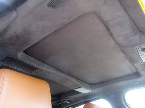 Used 2014 Jaguar XJ R LWB RWD image 24