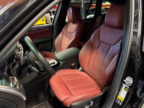 Used 2024 BMW X3 M40i w/ Premium Package image 13