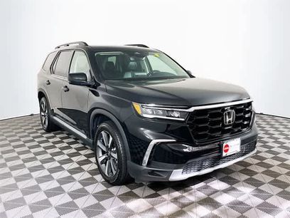 Certified 2025 Honda Pilot Touring