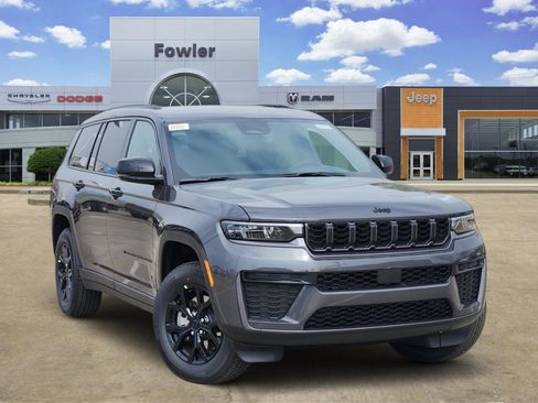 New 2026 Jeep Grand Cherokee L 4WD image 1