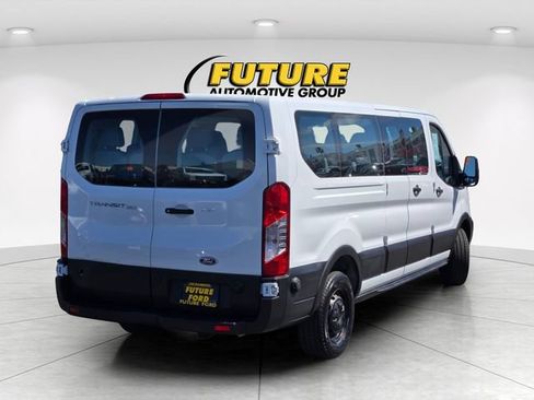 Used 2019 Ford Transit 350 XLT RWD image 4