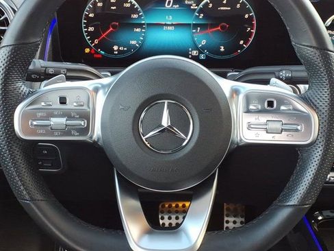 Certified 2023 Mercedes-Benz GLB 250 image 8