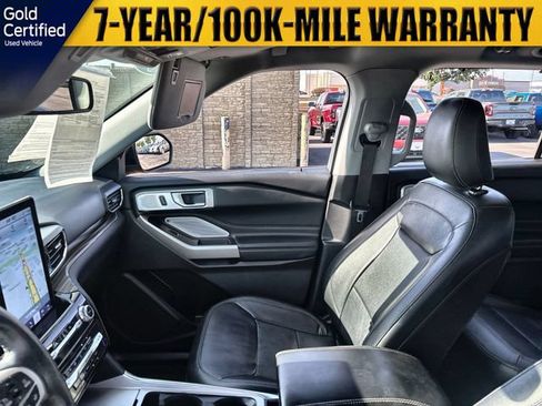 Used 2023 Ford Explorer Limited w/ Limited Technology Package RWD image 14