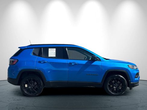 Certified 2026 Jeep Compass Latitude AWD/4WD image 3