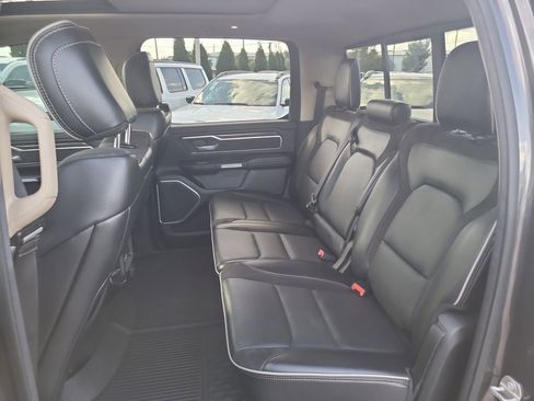 Used 2020 RAM 1500 Laramie RWD image 14