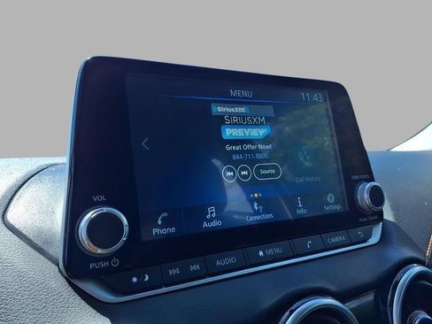 Used 2022 Nissan Sentra SR w/ Electronics Package FWD image 5