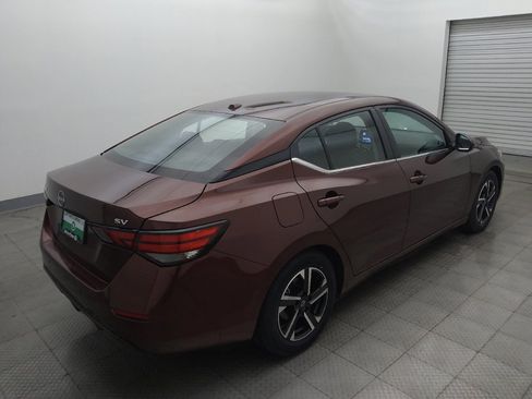 Used 2024 Nissan Sentra SV FWD image 9