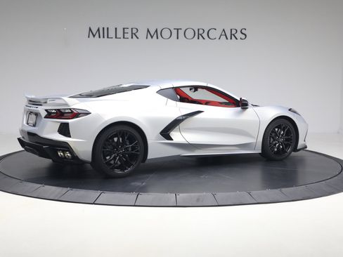 Used 2024 Chevrolet Corvette Stingray Premium Cpe w/ Z51 Performance Package RWD image 9