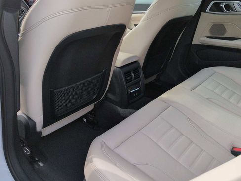 Certified 2022 BMW i4 eDrive40 w/ M Sport Package RWD image 19