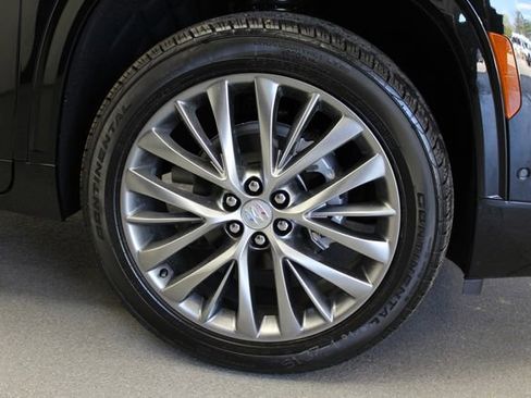 New 2026 Buick Enclave Avenir w/ Super Cruise Package image 4