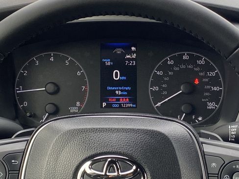 Certified 2024 Toyota Corolla SE image 19