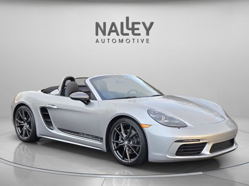 Used 2022 Porsche 718 Boxster image 8
