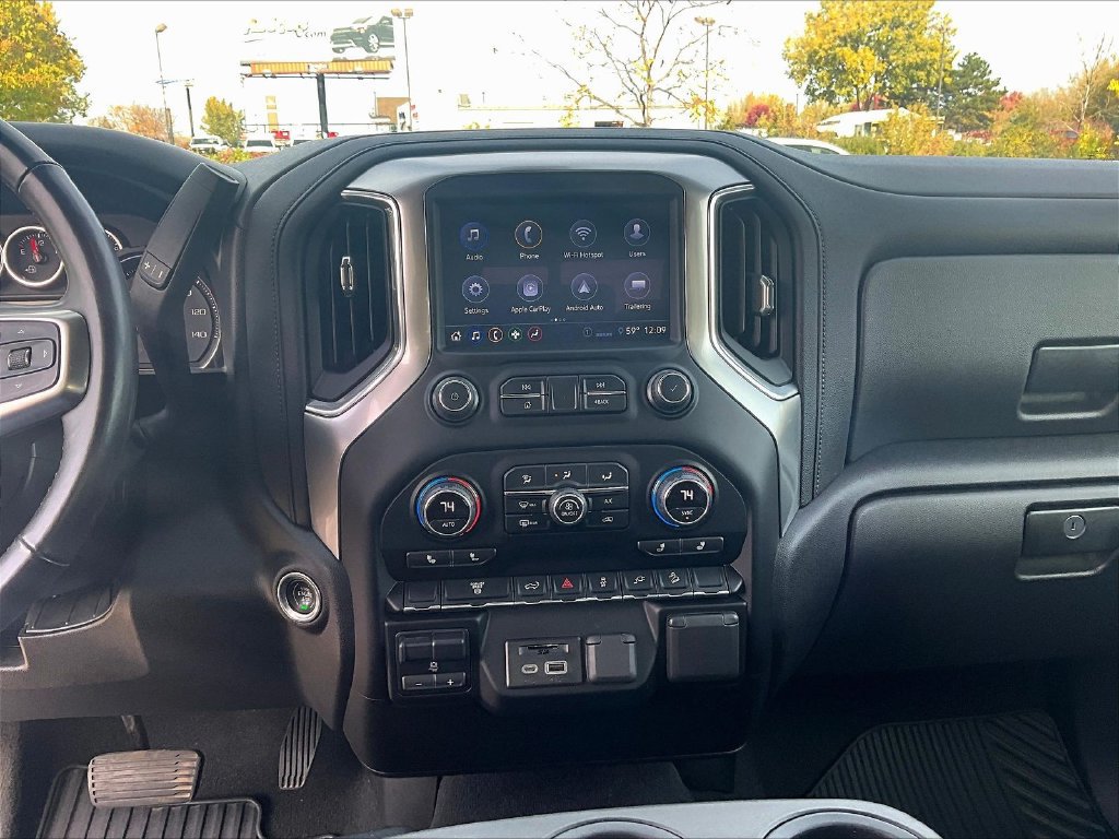 Used 2020 Chevrolet Silverado 2500 LT w/ Convenience Package AWD/4WD image 18