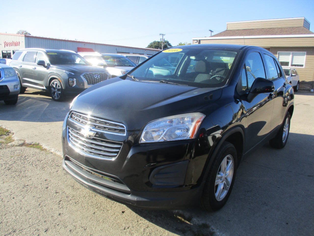 Used 2016 Chevrolet Trax LS AWD/4WD image 2