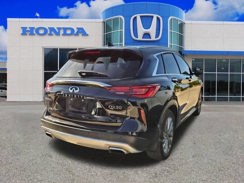 Used 2023 INFINITI QX50 Luxe FWD image 19