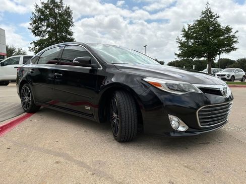 Used 2015 Toyota Avalon XLE Touring Sport Edition FWD image 4