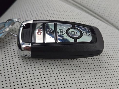 New 2026 Lincoln Aviator Black Label AWD/4WD image 30