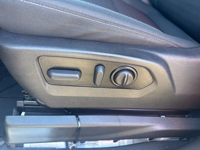 Used 2022 Chevrolet Silverado 1500 RST w/ Convenience Package II AWD/4WD image 19