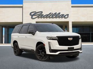 Used 2021 Cadillac Escalade Sport Platinum w/ Heavy-Duty Trailer Package video 2