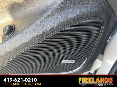 Used 2019 Buick Envision Premium w/ Driver Confidence Package image 24