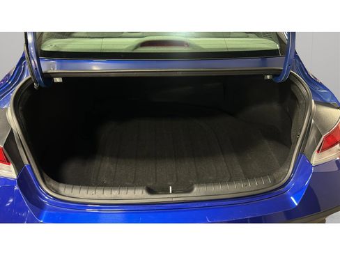 Used 2024 Hyundai Elantra SEL FWD image 12