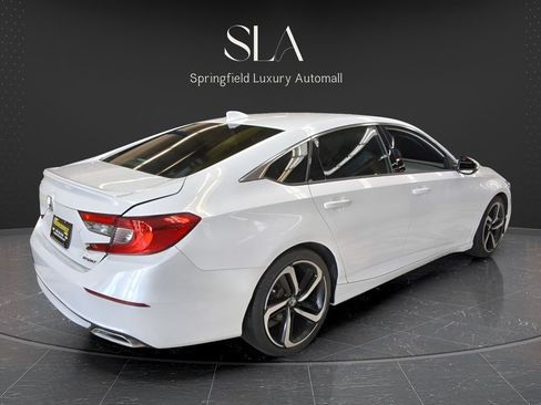 Used 2020 Honda Accord Sport image 7