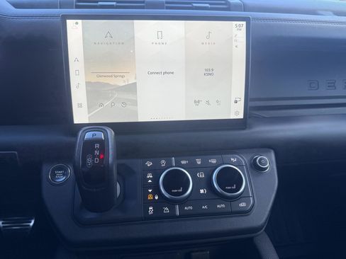 Certified 2023 Land Rover Defender 110 V8 AWD/4WD image 26