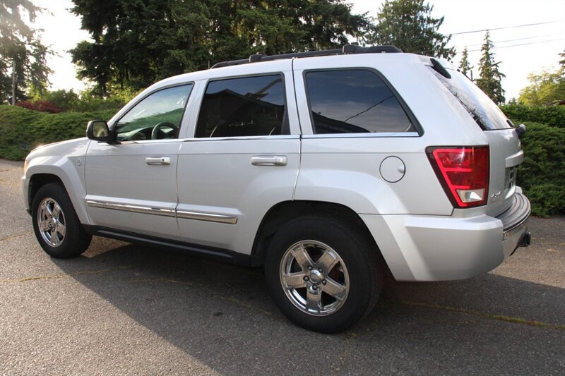 Used 2006 Jeep Grand Cherokee Limited AWD/4WD image 4