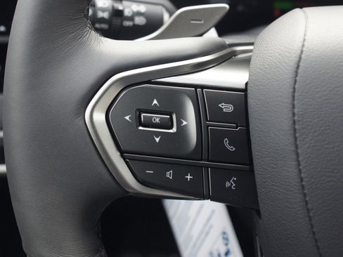 Used 2026 Lexus RX 350h image 11