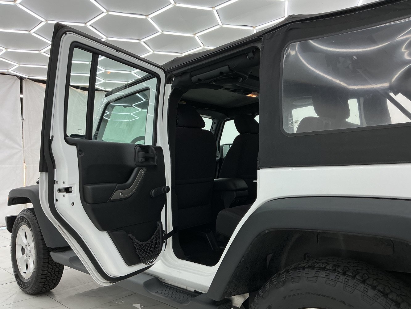 Used 2013 Jeep Wrangler Unlimited Sport AWD/4WD image 20