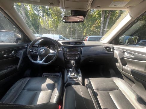 Used 2018 Nissan Rogue SL w/ Premium Package FWD image 37