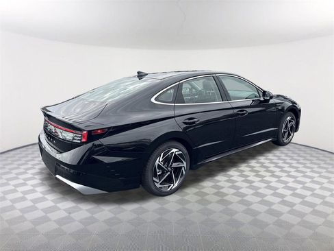 New 2026 Hyundai Sonata SEL image 5
