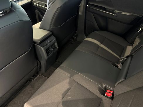 New 2026 Toyota C-HR AWD/4WD image 13