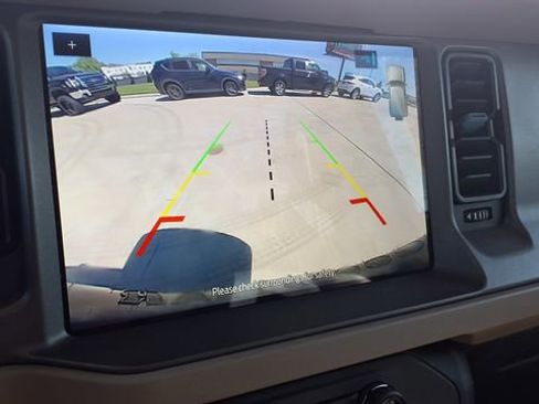 Used 2024 Ford Bronco Wildtrak image 25