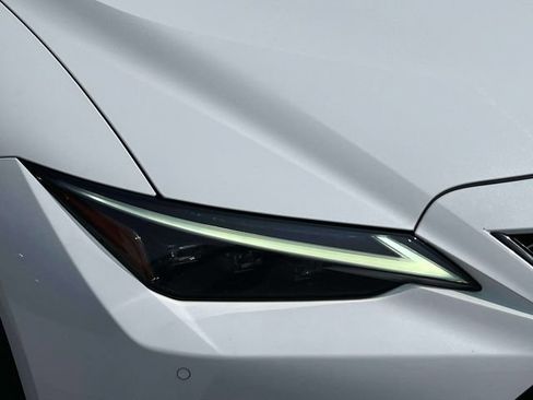 Used 2022 Lexus IS 350 F Sport AWD/4WD image 10